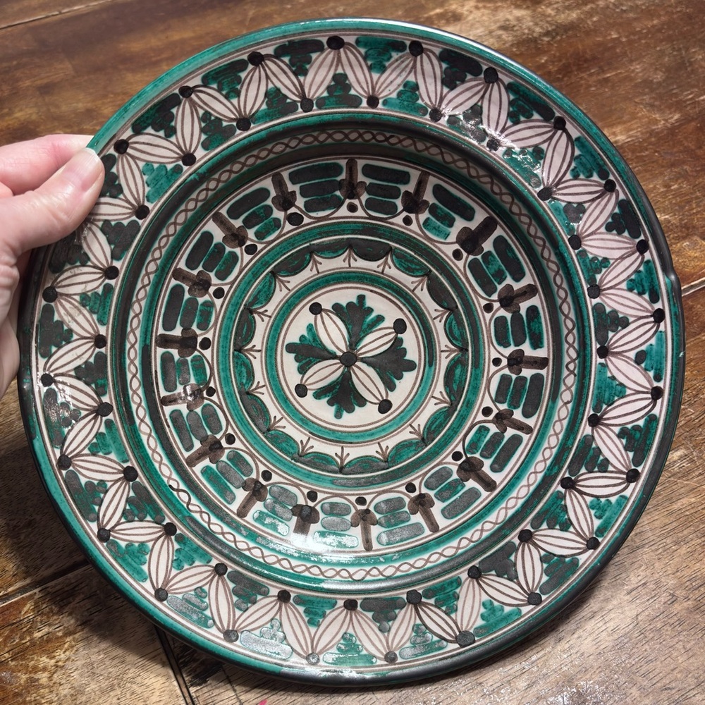 VINTAGE HAND-PAINTED SPANISH CERAMIC BOWL